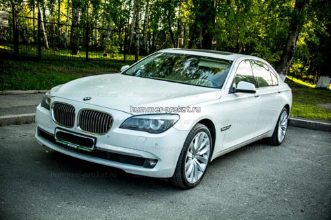 Сколько стоит свадебная машина в Новосибирске - Бмв 750 от 1500 руб.